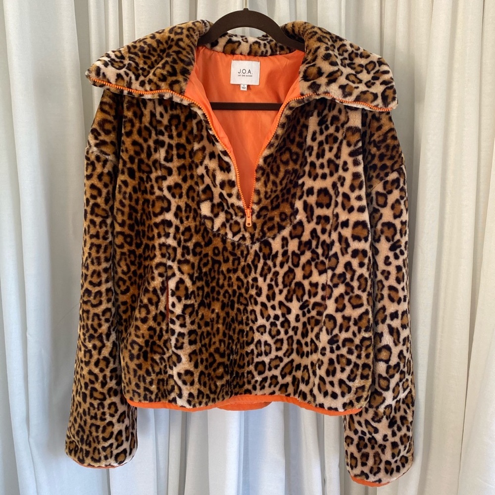 Oversized Orange Cheetah Pullover Jacket🐆